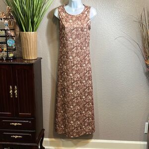 #589 Full Coverage antique dusty Rose, tank Maxi dress size medium
